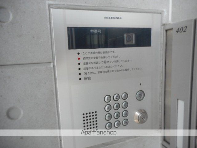 ノヴェル今池の玄関写真