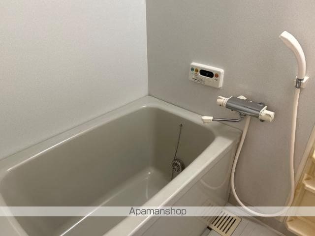 ボヌールAKIの内装写真