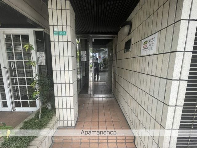 パ-クサイドフジIIの玄関写真