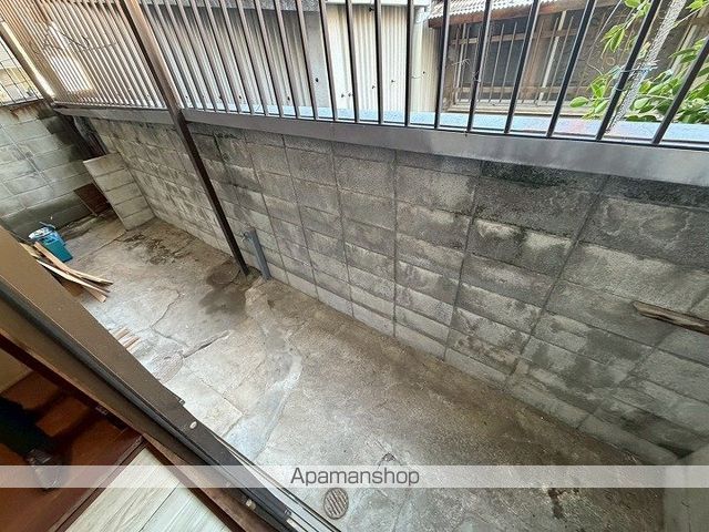 大阪市千日前線 今里駅 徒歩6分 2階建 築50年の内装写真