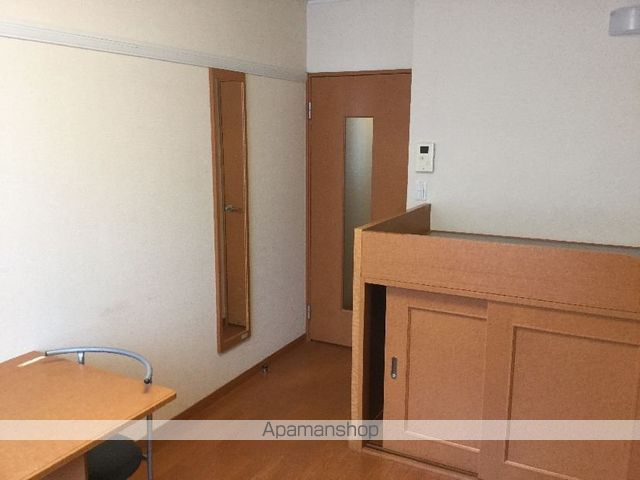 レオパレスWHITE SUNの内装写真
