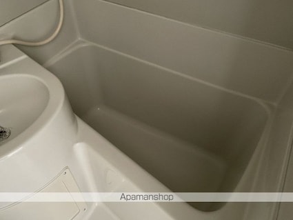 川西ハイツ[1K/21m2]のバス