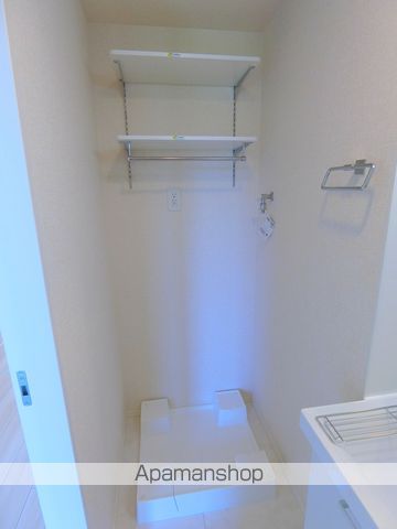 DーROOM松井山手南の内装写真