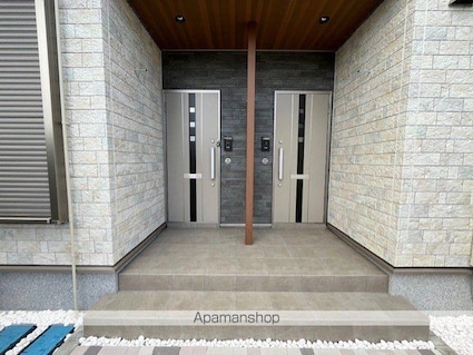 プロローグ新旭[2LDK/63.03m2]のエントランス