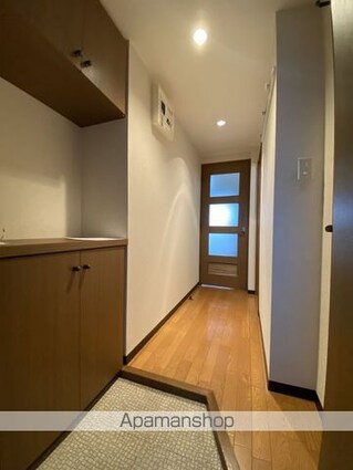 ボヌール中道参番館[1LDK/39.76m2]の玄関