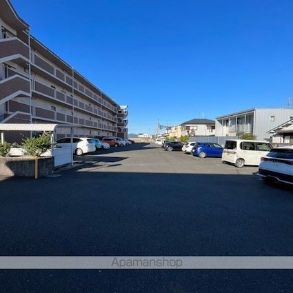 グランツ２１[1LDK/40.23m2]の駐車場2