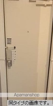 プチジャルダン[1LDK/35.25m2]の玄関