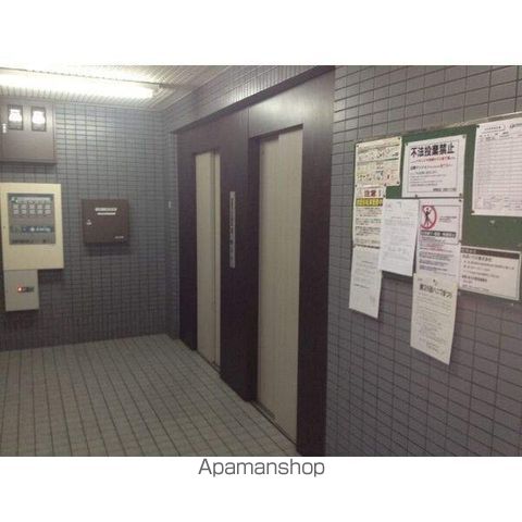 ベルニシキNの玄関写真