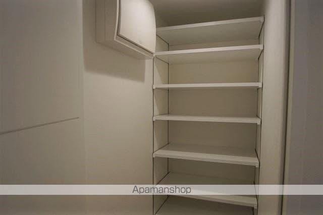 ALTERNA祐天寺の内装写真