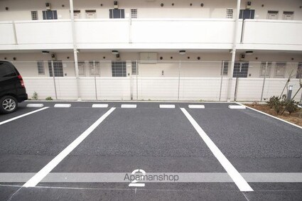 東京都立川市柴崎町６丁目[2LDK/50.16m2]の駐車場