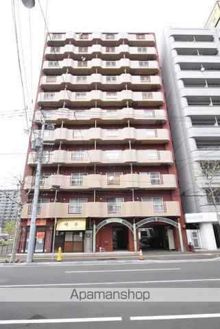 ドミ18ロイヤルの外観写真