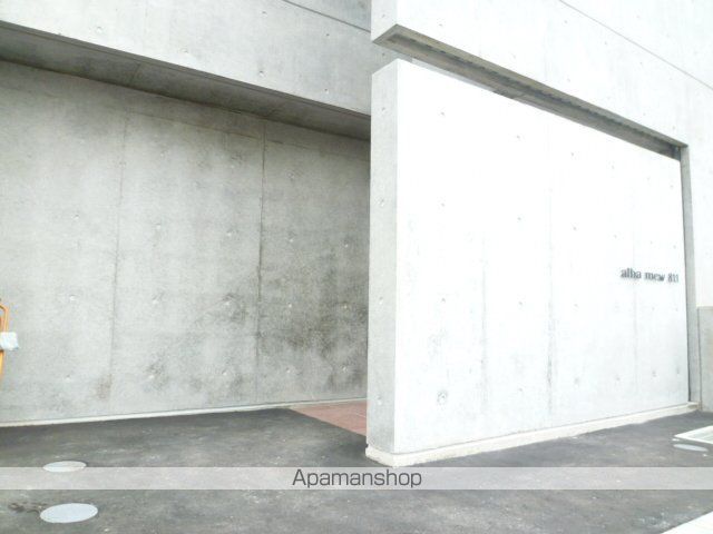アルバミュウ811の玄関写真