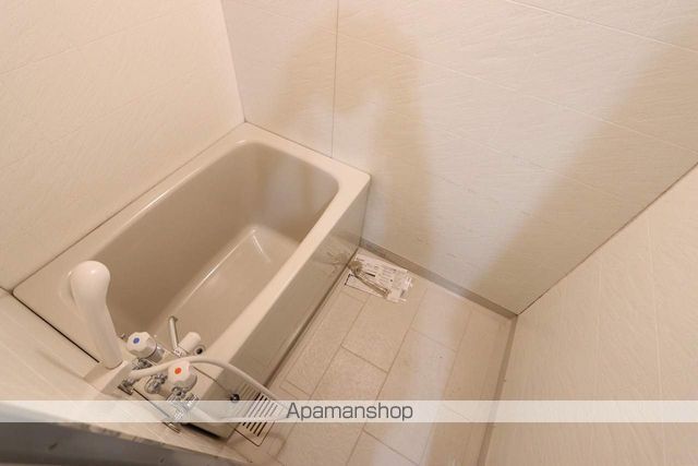 ハイネス萩の内装写真