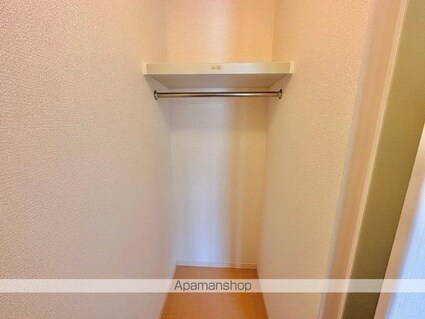 レセンテ出町　Ａ棟[1LDK/37.53m2]の収納