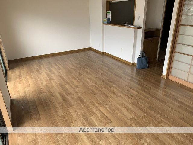 第三続木マンションの内装写真