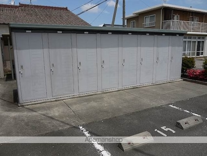 ミルト下島[2LDK/60.19m2]の共用部1