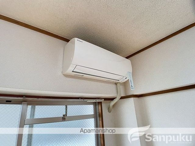 エステートYOUの内装写真