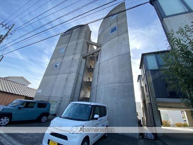 TWINSの外観写真