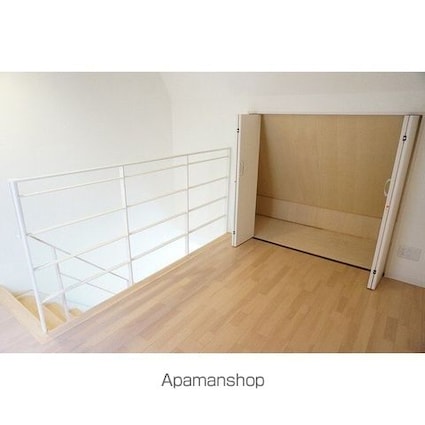 Ｌａ　ｆｌｅｃｈｅ中野坂上[2DK/48.28m2]の収納