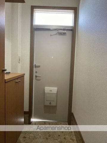 チェスターコートBの内装写真