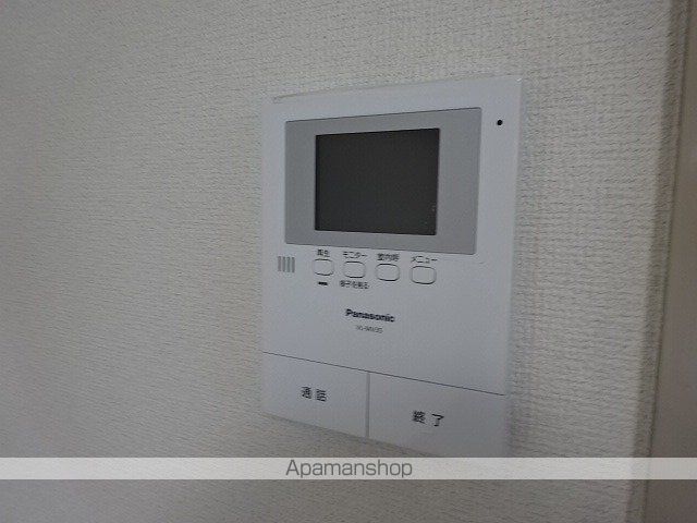 2000ミレニアムIの内装写真