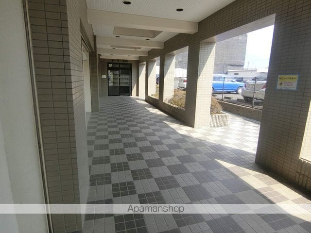 カーサー高村の玄関写真