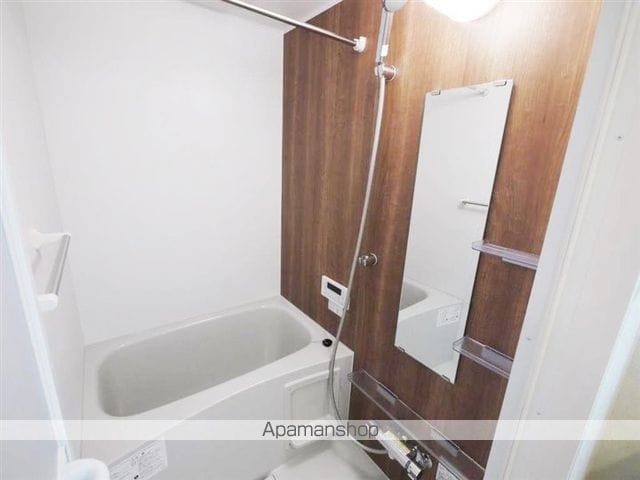 SS-7 APT.の内装写真