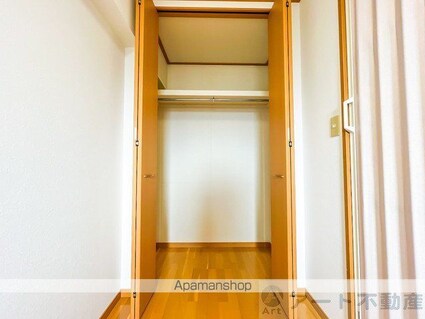 エバーリーブズカワモト[1DK/39.76m2]の収納