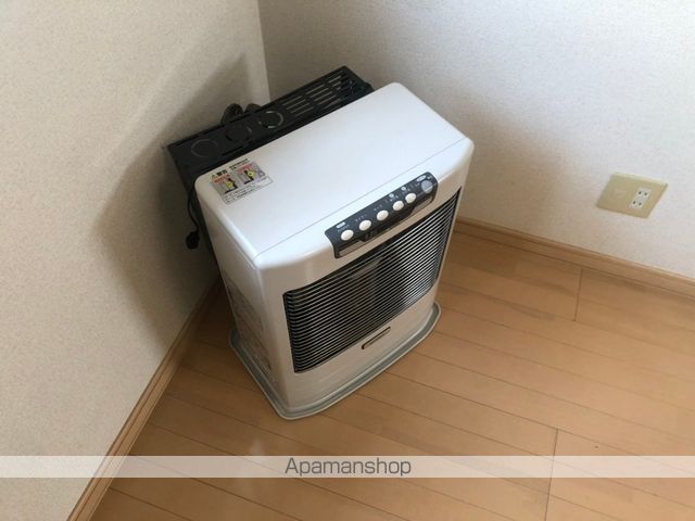PLUS ONEの内装写真
