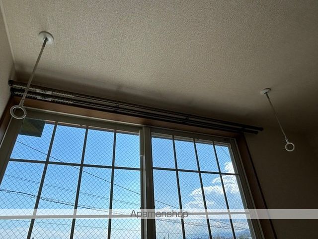 ミレニアム・Yの内装写真