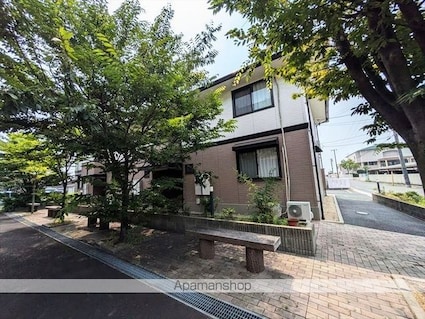 ファミーユ・ヴィラ　Ｂ・Ｃ　Ｃ棟[2LDK/55.2m2]の外観3