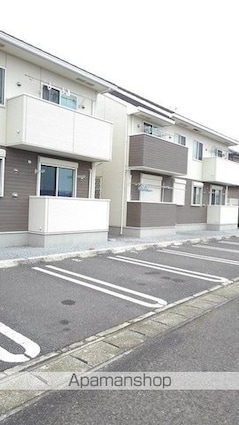 ルミエールＡ[2DK/43.86m2]の駐車場1