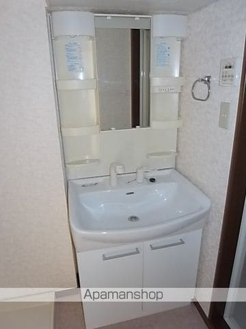 中央ハイツ海老塚の内装写真