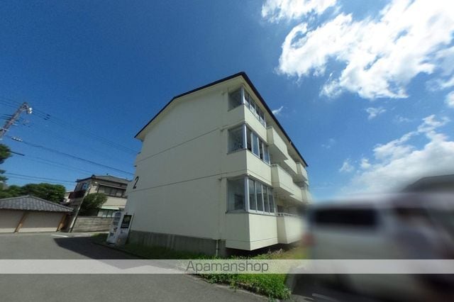 テレパレス中山2号館の外観写真