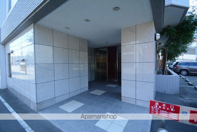 アーバンフラッツ豊平1条の玄関写真