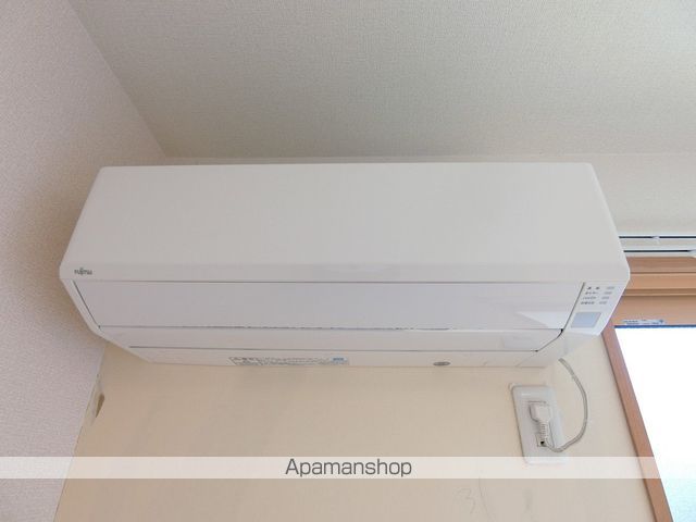 リビングタウン愛野南B棟の内装写真