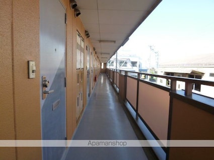 クローバーハイツⅠ[1K/20.16m2]のロビー