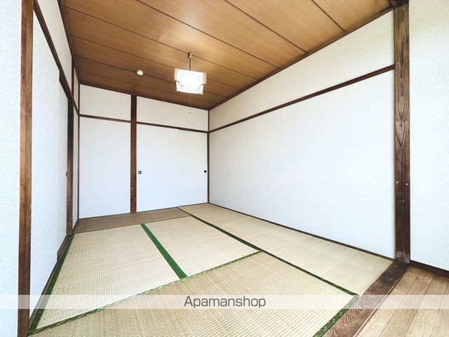 メゾンドピュアA棟の内装写真