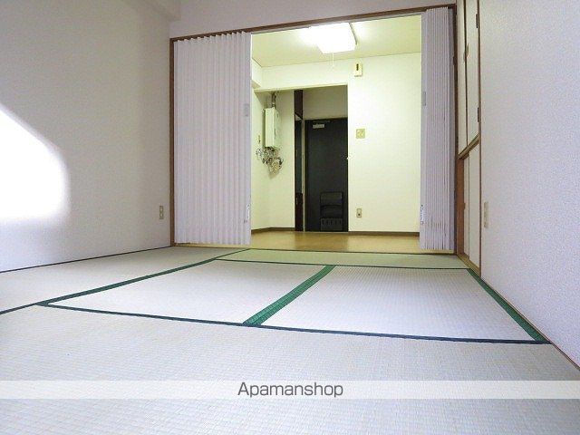 プラザハイツ24の内装写真