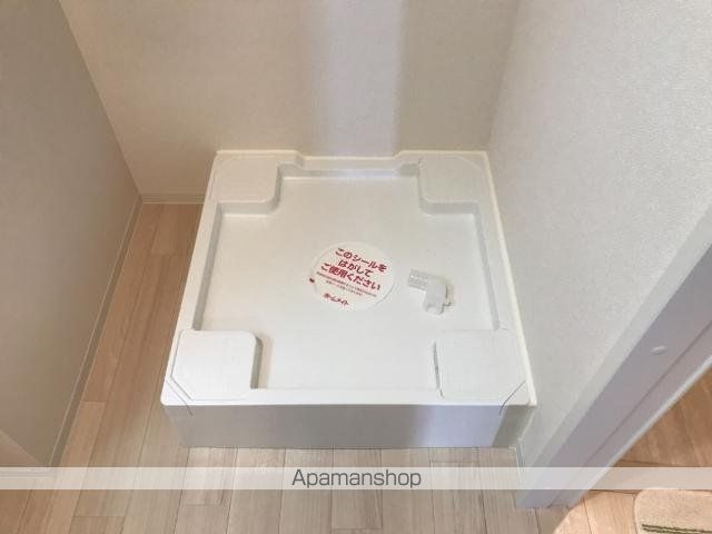 ＪＲ鹿児島本線 折尾駅 バス乗車時間：20分 最寄りバス停で下車 徒歩7分 3階建 築9年の内装写真