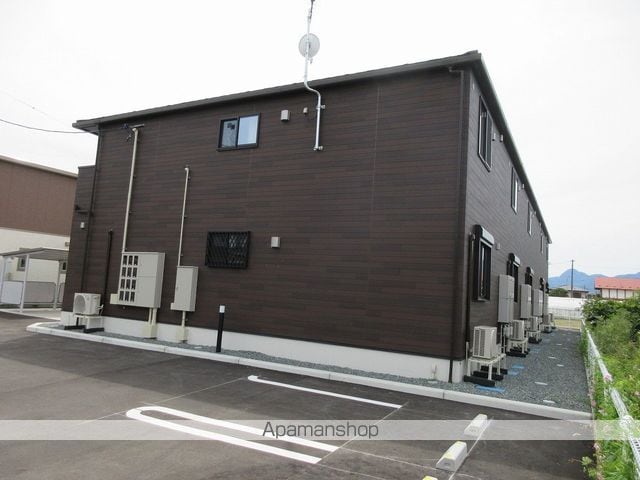アリス・YAの外観写真
