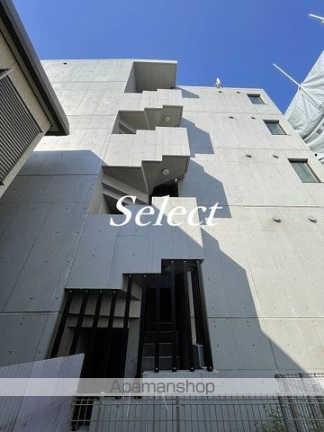 WEST横浜の外観写真