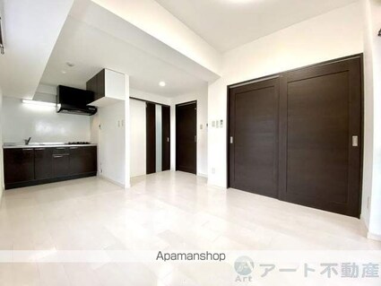 ヴェルデ・フレスコ三番町[1LDK/33.76m2]の内装1