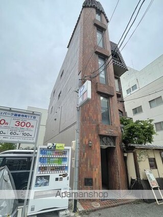 デミハウス[1R/29m2]の外観2