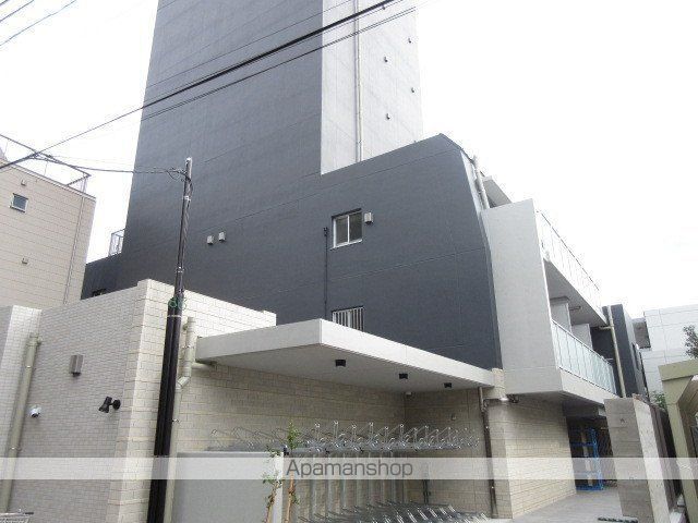 クレヴィアリグゼ中野新井薬師の外観写真