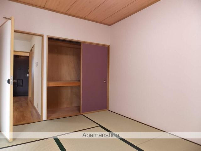 Limpiaリリーの内装写真
