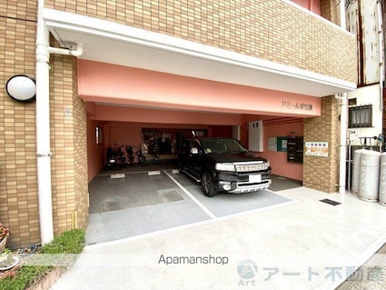 ドミールＮ竹原[1DK/29.72m2]の駐車場1