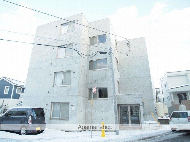 リラさっぽろの外観写真