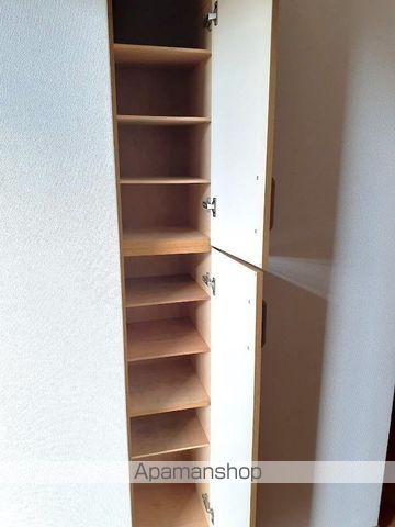 プチプラージュAの内装写真