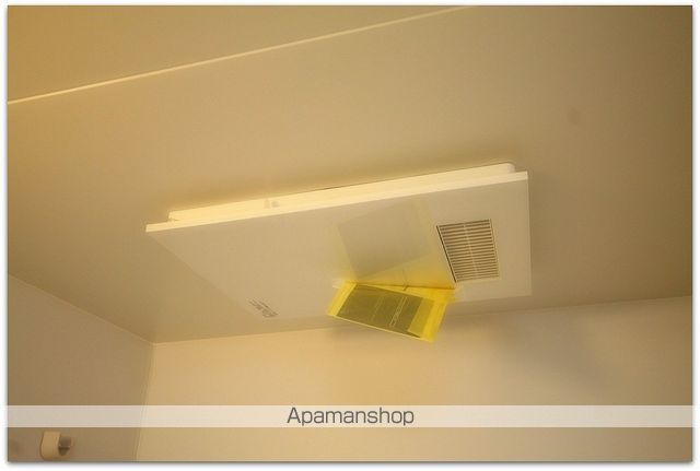 フォーリアライズ本町レクスの内装写真